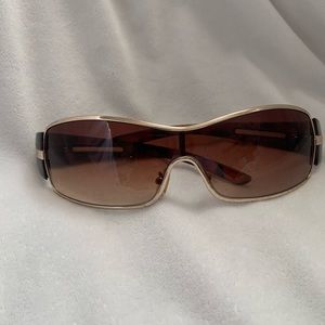 Y2K gold rimmed sunglasses